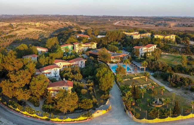 The Small Village - Foto 3