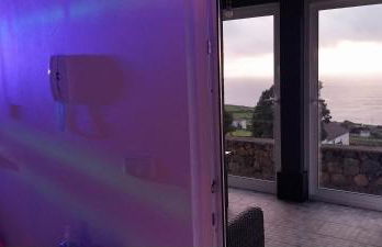 Stunning ocean view with 3 islands in front of you - Photo 33