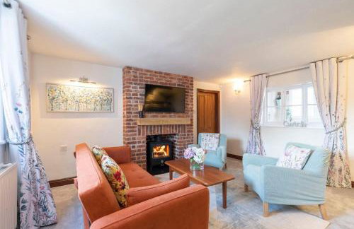 Beautiful Danford House & Lodge with Hot Tub - Foto 28