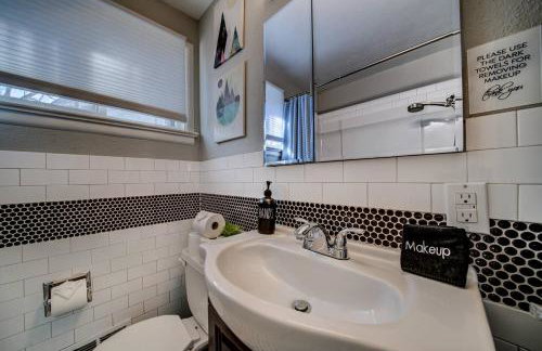 Downtown Gem: Hot Tub, Movies, Games, Dog Friendly - Foto 2