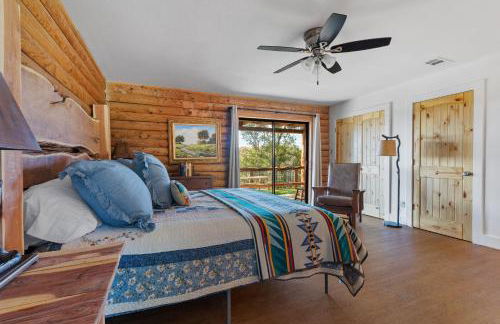 Guadalupe Bluff Log Cabin - Foto 34