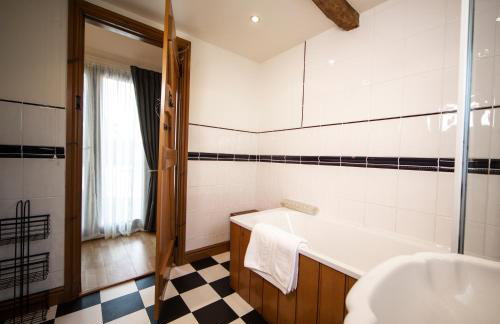 The Old Stables at Humblebee Hall - Foto 11