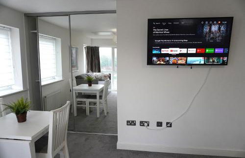 Rylance Luxury House - Free Parking - Foto 24