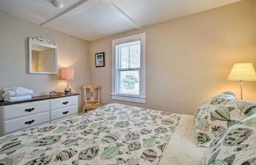 Walk to Commercial Street! Water-View Retreat - Foto 18