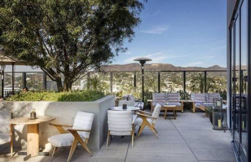 2Bed Apt View of Hollywood Sign & Rooftop Pool - Foto 5