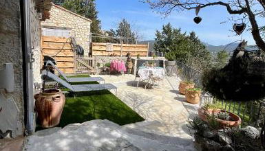 La maison d'Eddy et Caro aux Portes du Verdon - Foto 2, Garden view