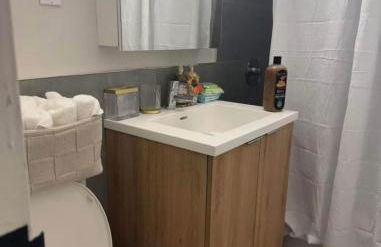 NEW Chic & Cozy 1BD Apartment Near East River, Minutes from Central Park - Foto 28