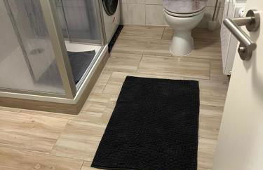 Seyfarthrooms - Crimmitschau 3 - zentrale Lage, gute Anbindung, voll ausgestattet - Foto 5