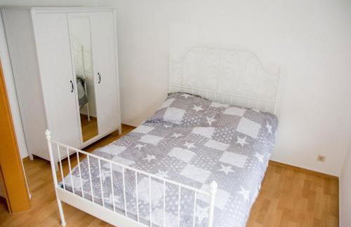 Schöne 2-Raum-Wohnung im Zentrum Waltershausens - Foto 7