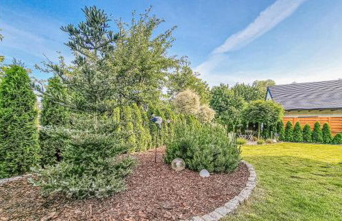 3 Bedroom Awesome Home In Zieleniewo - Foto 15