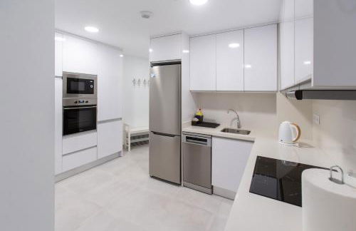 Las Canteras Beach at Marina 19 - Foto 48