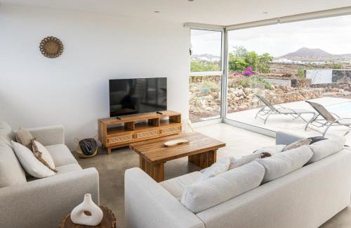 Almara House, Luxury villa with heated pool - Photo 20