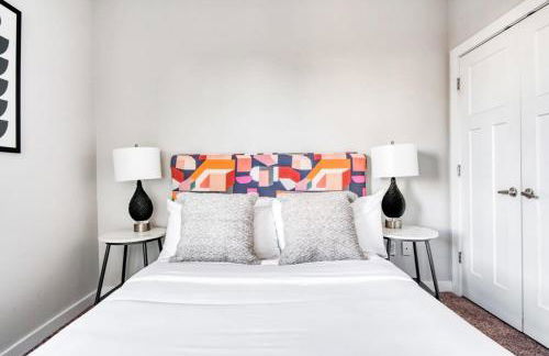 CozySuites Music Row Charming 1BR free parking! 04 - Foto 13