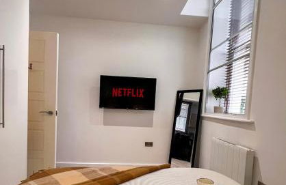 Cosy 2 Bed Retreat with FREE Secure Parking - Foto 6