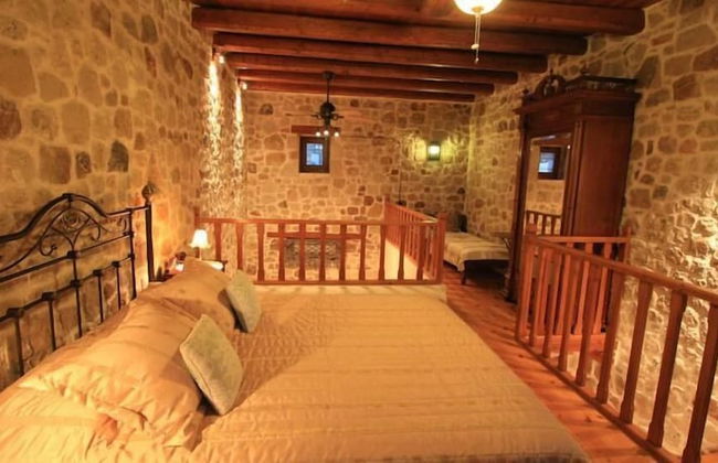 Lithos Traditional Houses - Foto 13