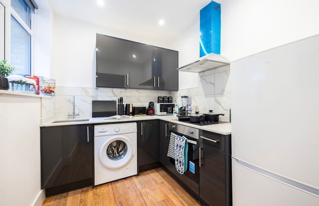 Stylish Block Of Apartments By AV Stays Croydon - Photo 21