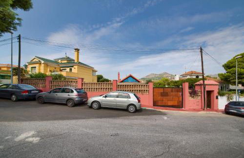 Holidays2Malaga Candado House pool & garden - Photo 13