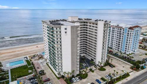 Oceanfront Large Condo in Charming Daytona Beach Shores - Foto 2