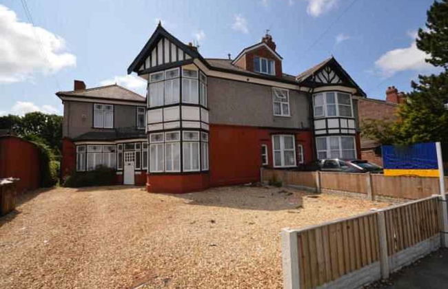 Orrell House - Photo 1