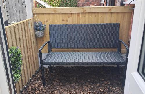 Cottage - Sleeps 4 - Pets Ok - Patio - Parking - Foto 12