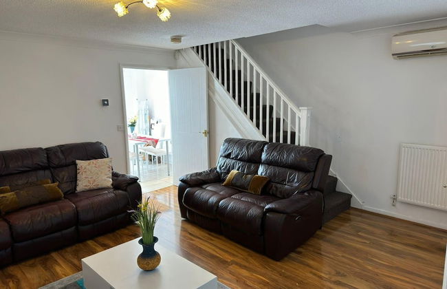 Luxury London Apartment With 3 Bedrooms - Photo 11