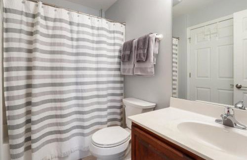 Modern Decor, Views, Grill, Workstation, Boat + 2 PWC Slips & Resort-Style Amenities - Foto 30