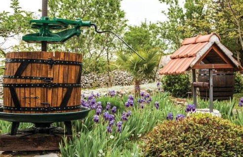 Three-Bedroom Holiday Home In Lecevica - Foto 10