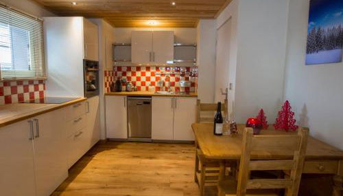 Appartement cosy rénové 2-4 pers au pied des pistes Val-d'Isère - FR-1-518-124 - Foto 3