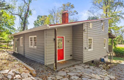 Cabin w River Access Fire Pit Grill WiFi & More - Foto 7