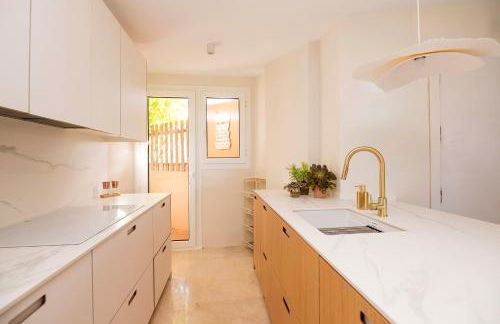 Apto Lujo Exclusivo vistas Golf y Mar - Foto 6