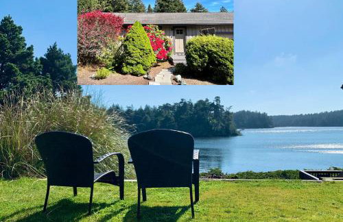 The Redwood Guesthouse at the Floras Lake Getaway - Foto 1