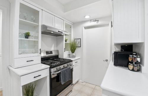 4BR Home near Universal - Private Pool, BBQ, Free Parking - Foto 27