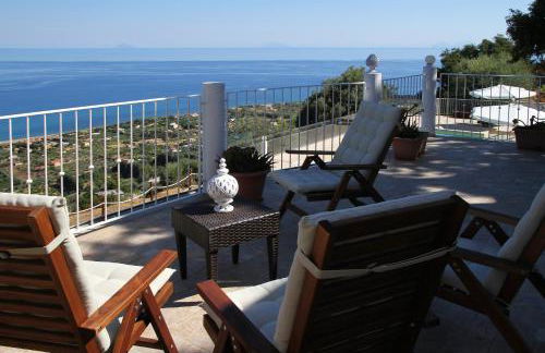 Villa DAMMUSO by Local House - private villa infinity pool & seaview - Foto 30