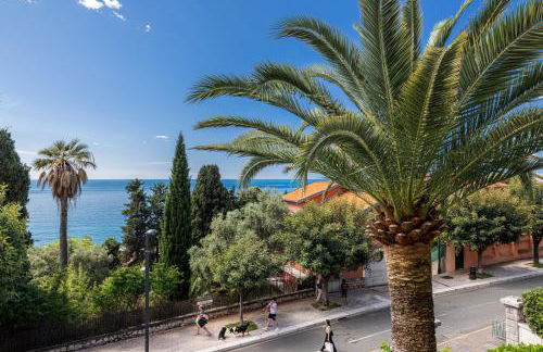 BELLOCHIO - Apartment 2BDR with sea view - AC - Parking - Photo 2