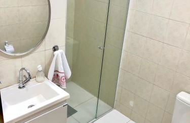 Apartamentos até 6 pessoas - 3 quartos com suíte e garagem, completo - Photo 44