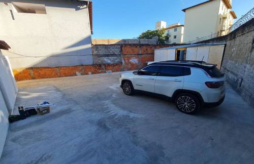 Apt B com ar tv smart e garagem - Foto 16