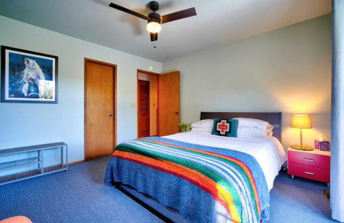 The Atomic Squirrel Lodge Lake Gregory Getaway! - Foto 20