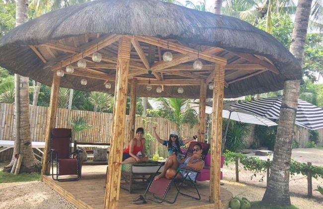 The Whitehouse by the Sea - Photo 60