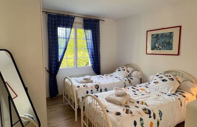 Pleasant Holiday Home With Garden - Foto 10