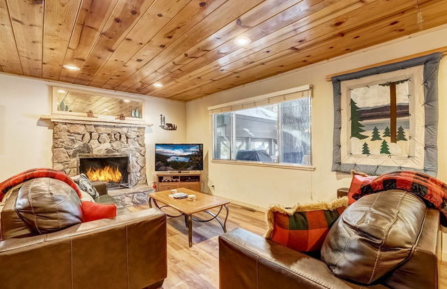 Come Snuggle Up at Cozy Bear Cabin! - Foto 12