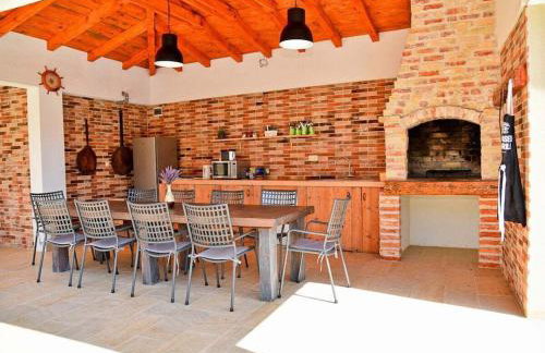 Stone Villa Anita with Pool - Foto 8