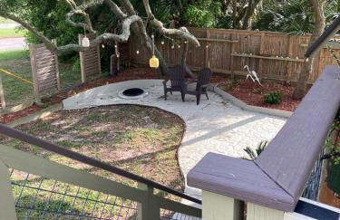 NEW Couples Retreat - sleeps 2 adults + 2 children - Foto 48