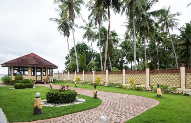 Foxy's Beach Resort - Foto 43