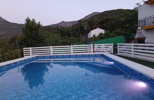 Los Cabales - Foto 1