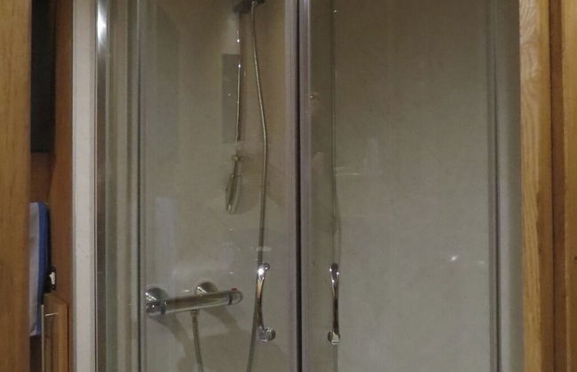 Houseboat Hotels - Foto 11