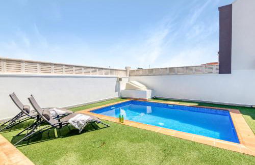Horizon Blue I Private Pool Luxe I Free Parking I 3BR - Foto 3
