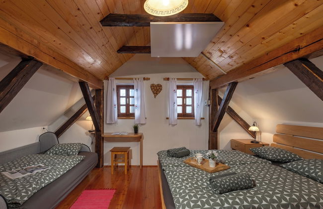 Authentic Wooden House Sleme - Foto 11