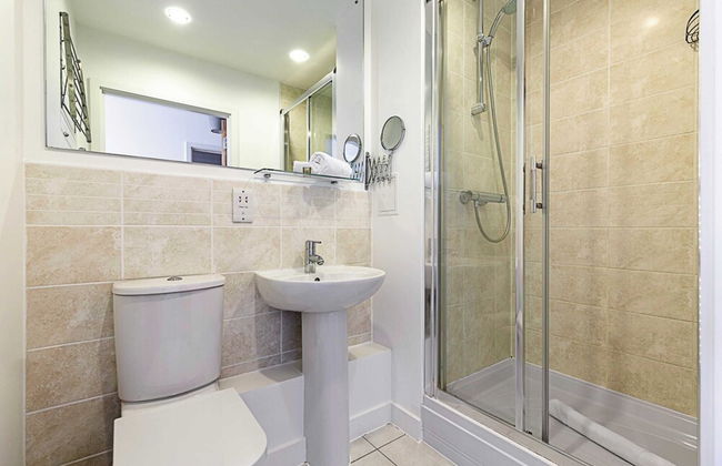 Stratford London Oasis - Foto 14