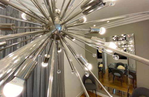 Spacious Elegant on Avenue Diagonal By MyRentalHost - Photo 43