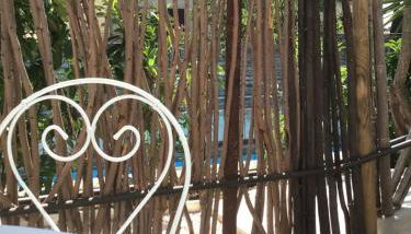 Villa Azur - 2 pièces rez-de-jardin dans une maison avec piscine - Foto 5